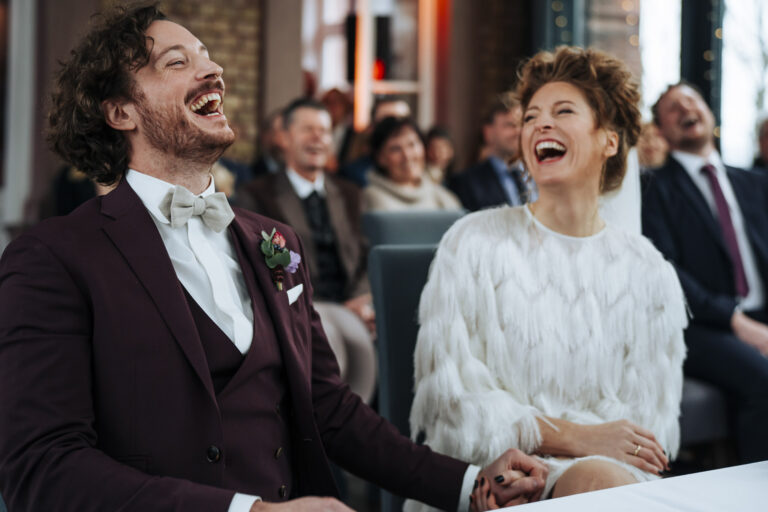 Winterhochzeit im Brühler Kaiserbahnhof von Felicia + Fabian